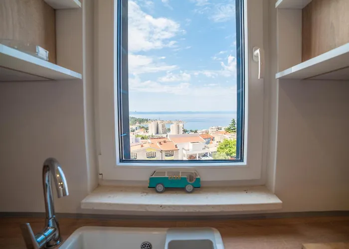 Blue Lagoon Sea View * Μακάρσκα