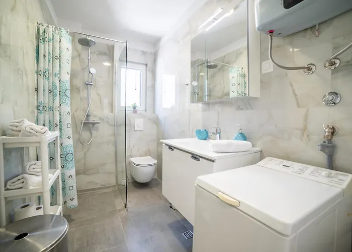 Blue Lagoon Sea View Lägenhet *